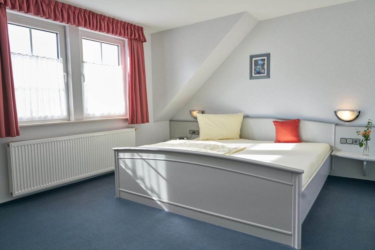 Landgasthof Fleischhauer Homberg  Buitenkant foto