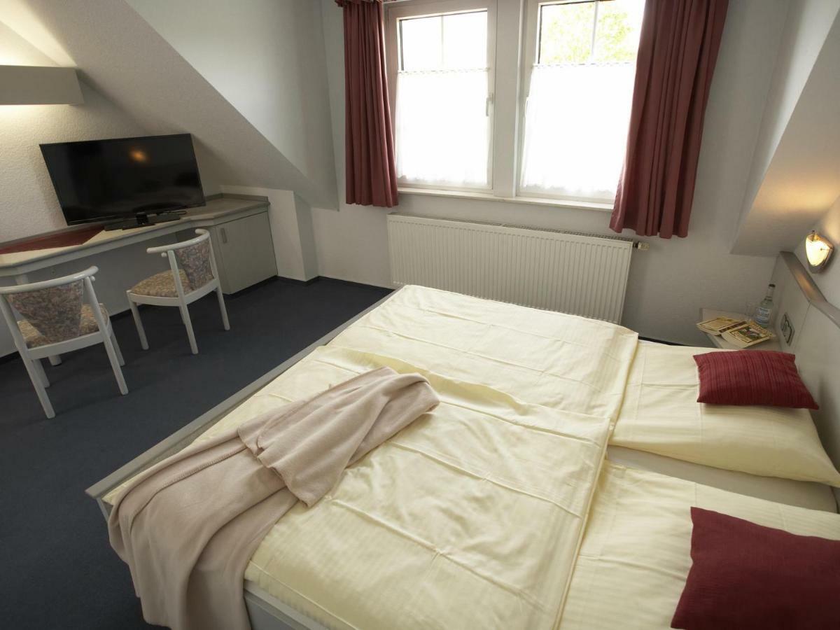 Landgasthof Fleischhauer Homberg  Buitenkant foto